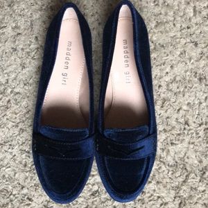 Brand new blue velvet Madden Girl loafers (6.5)